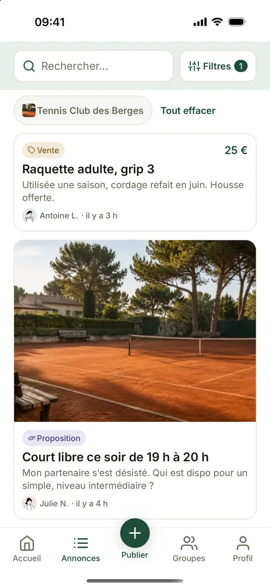 Fil du groupe Tennis Club des Berges dans Coloopy : une raquette adulte à vendre 25 € et un court libre proposé ce soir de 19 h à 20 h